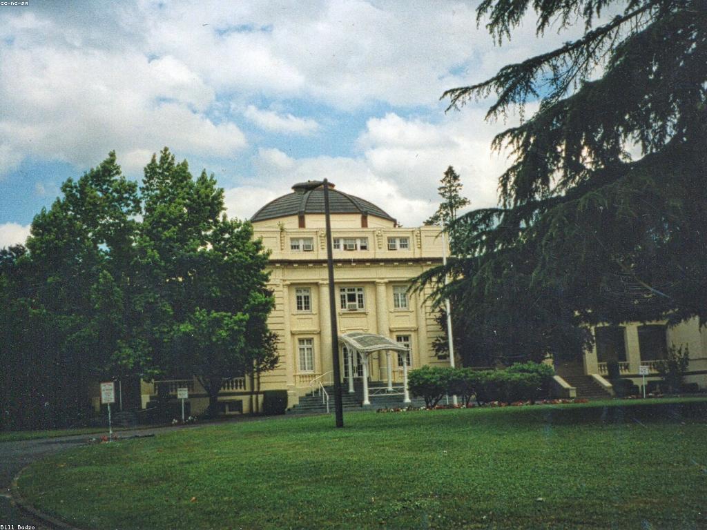 អាកាសធាតុនិងទីតាំង: ការប៉ះពាល់លើសុខភាពនិងការរស់នៅ