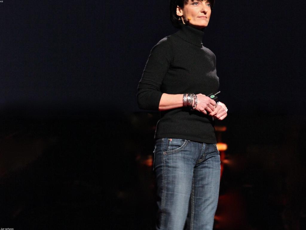 ឧបករណ៍និងសម្ភារៈសម្រាប់ដំណើរការច្នៃប្រឌិត